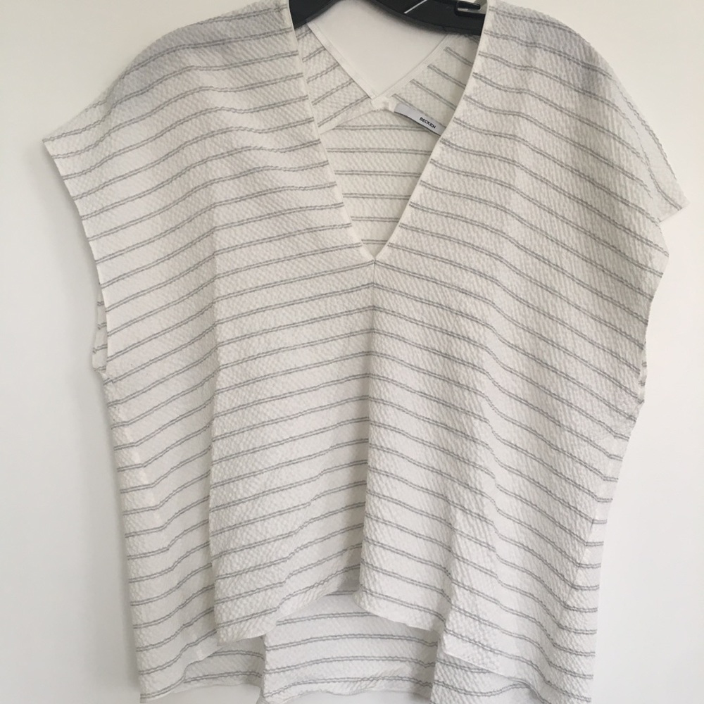 Cute stripped shirt